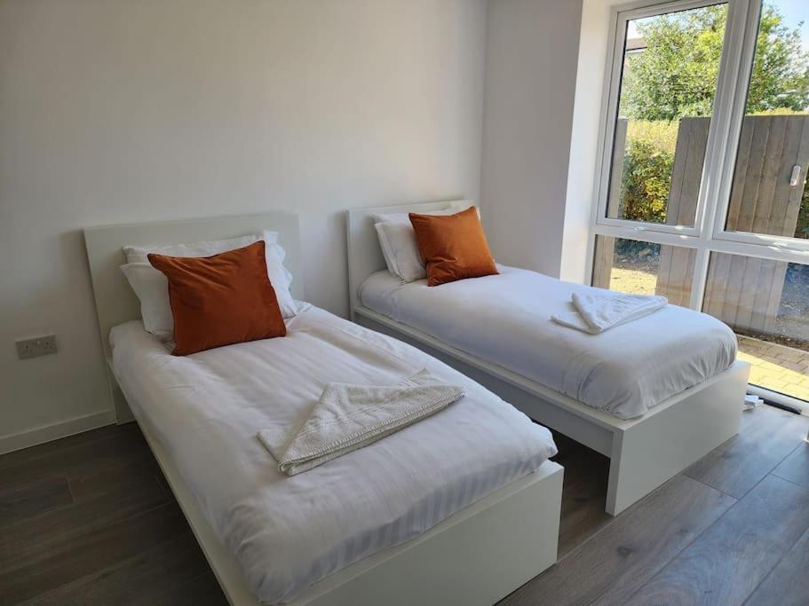 Paradigm Court, Modern 3-Bedroom Flat 1, Оксфорд Экстерьер фото